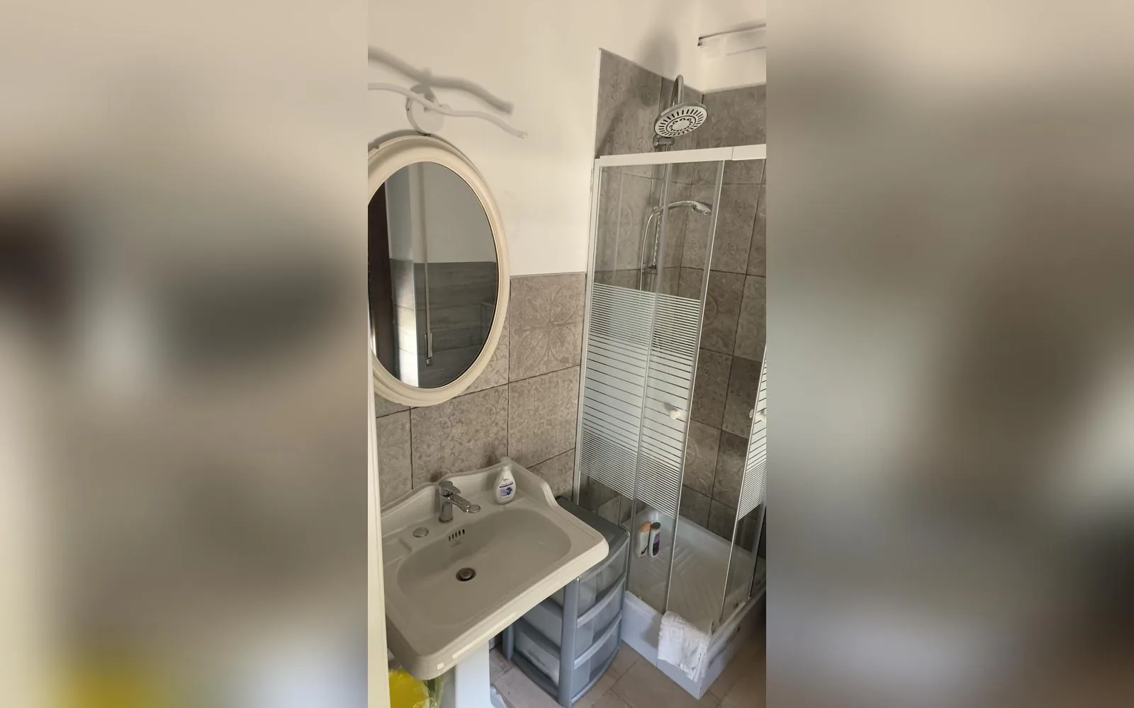 Camera con bagno privato — La Badia del Cavaliere, Roma (Lazio) (foto 3)