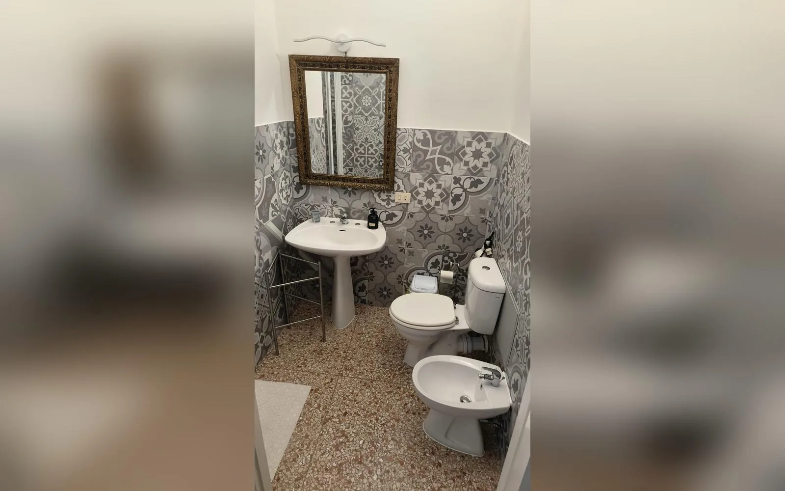 Camera con bagno privato — La Badia del Cavaliere, Roma (Lazio) (foto 5)